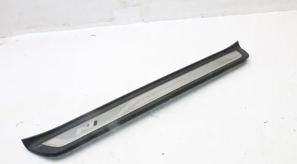 Hyundai i30 Front sill trim cover 8588380000TRY