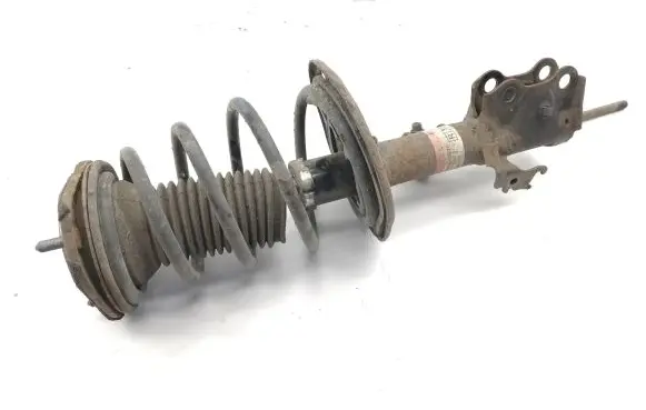 Toyota Avensis T270 Front shock absorber/damper F38R7