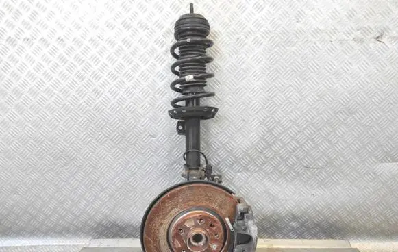 Front wheel hub spindle knuckle