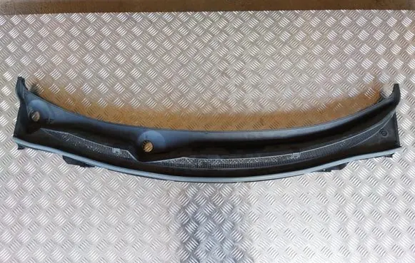 Nissan Qashqai Wiper trim 668624EA1A