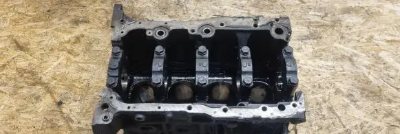 Toyota Corolla E120 E130 Engine block 0304797