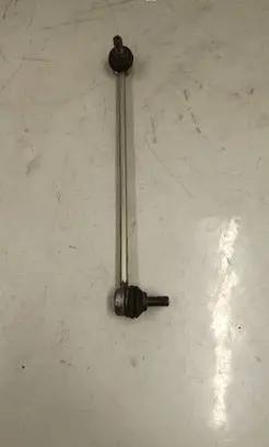 Cupra Leon Front anti-roll bar/stabilizer link 5Q0411315A