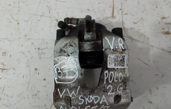 Volkswagen Polo VI Front brake caliper 0010