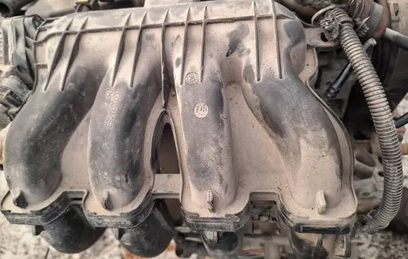Peugeot 207 Intake manifold m00003a153 9645400680