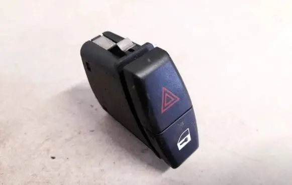 BMW 5 E60 E61 Hazard light switch 61316919506 6919506