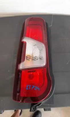 Opel Combo E Rear/tail lights