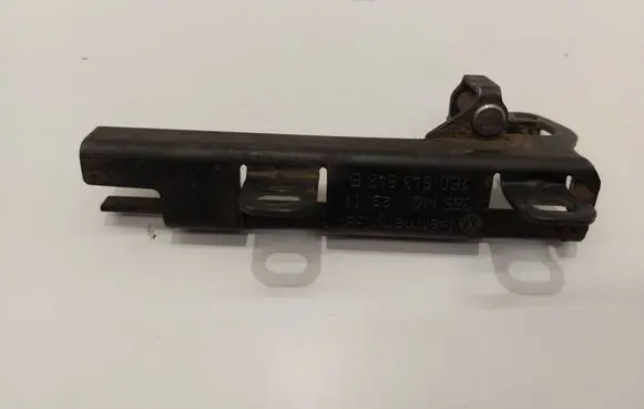 Volkswagen Transporter - Caravelle T5 Sliding door trim 7E0843648B