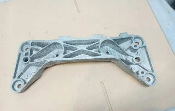 BMW 3 F30 F35 F31 Gearbox mounting bracket 6859417-03