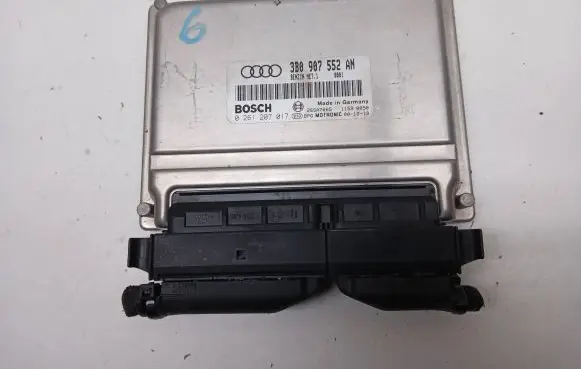 Audi A6 S6 C5 4B Engine control unit/module 3B0907552AN 26SA7085 0261207017