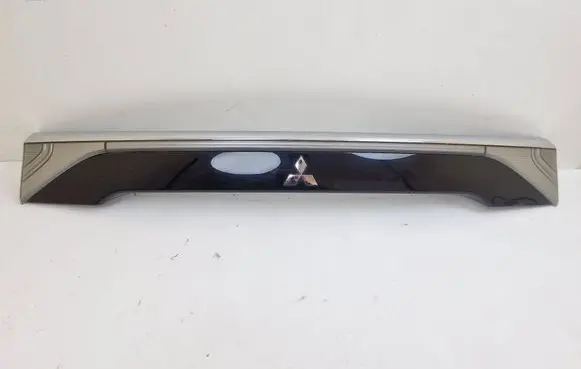 Mitsubishi Outlander Tailgate trim 5817A196ZZ