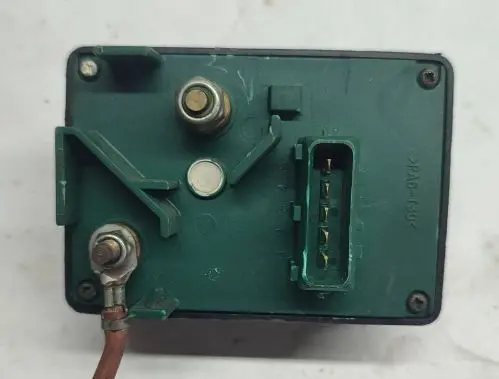 Peugeot 607 Glow plug pre-heat relay 598138
