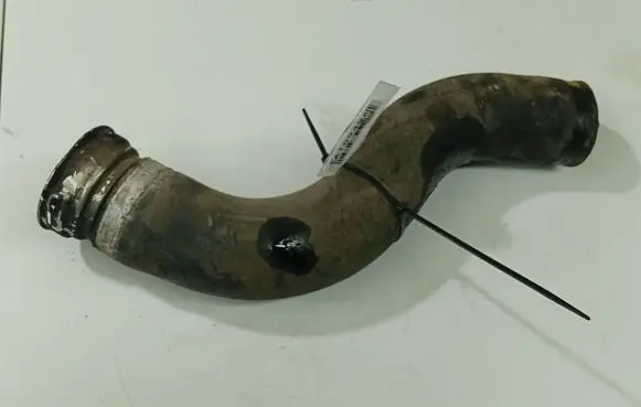 Toyota Corolla Verso AR10 Intercooler hose/pipe 