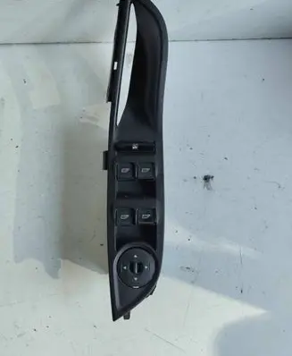 Ford Focus Electric window control switch BM5T14A132AA