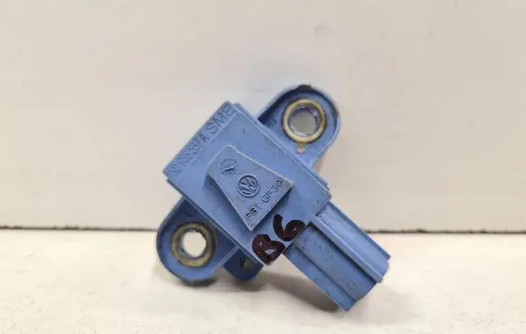 Volkswagen PASSAT B6 Airbag deployment crash/impact sensor 1K0955557A