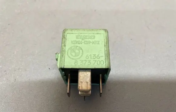 BMW 5 E60 E61 Other relay 61368373700