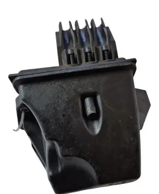 Vacuum air tank