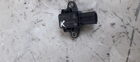 Audi A4 S4 B7 8E 8H Airbag deployment crash/impact sensor