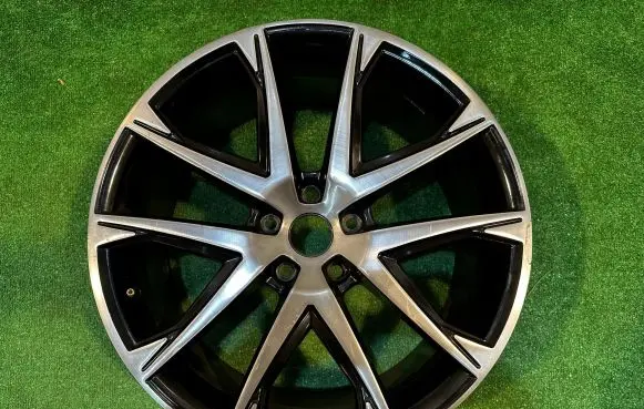 Seat Ateca R19 alloy rim 