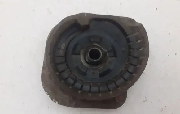 Volvo S70 V70 V70 XC Front upper strut mount 15431624 15431