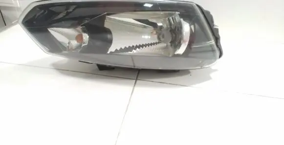 Volkswagen Cross Polo Headlight/headlamp 6R1941016C 89093890