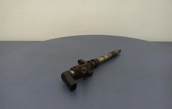 Ford Mondeo MK IV Fuel injector 9657144580