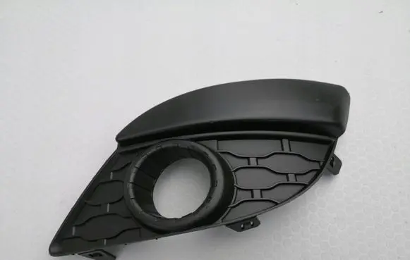 Renault Twingo II Front bumper lower grill RENAULT1360