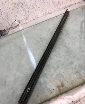 Opel Astra L Rubber seal front door window/glass 