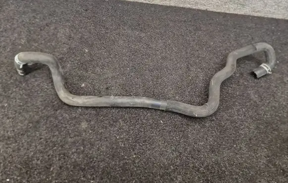 Land Rover Range Rover Sport L494 Engine coolant pipe/hose FPLA8063CB