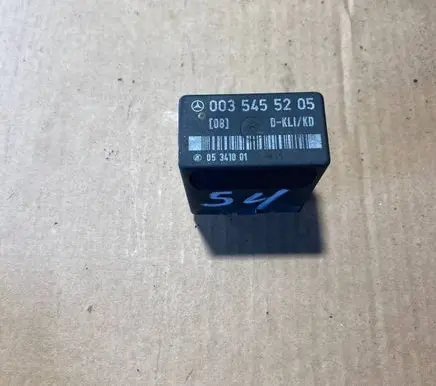 Mercedes-Benz E W124 Other relay 0035455205 05341001