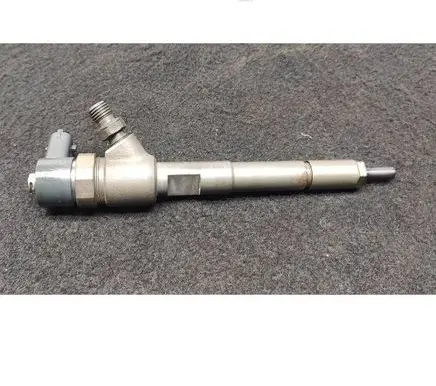 Opel Corsa E Fuel injector 0445110618