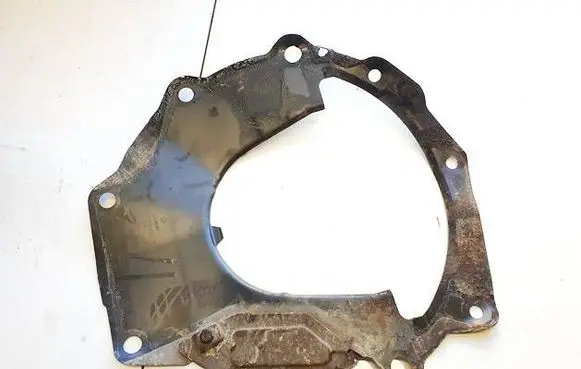 Volkswagen Golf V Timing belt guard (cover) 038103645c