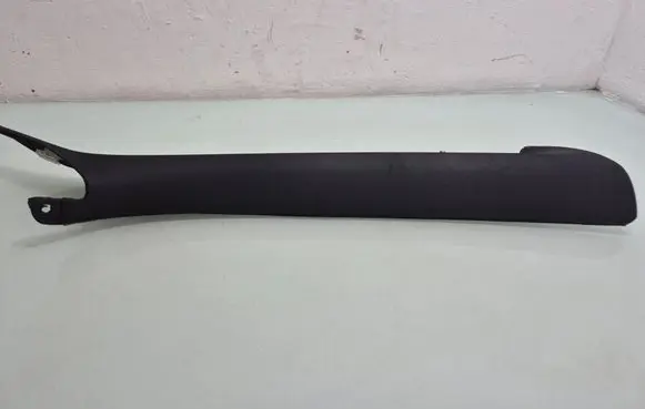 Volvo V40 (A) pillar trim 31102346