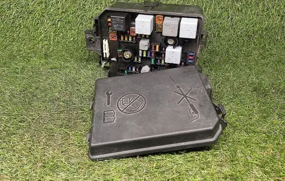 Buick Encore I Power management control unit 42607103