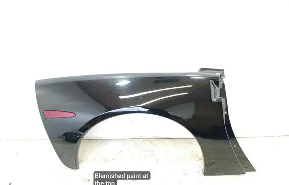 Chevrolet Corvette C6 Fender