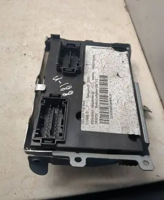 Fiat Tipo Fuse module 116RI000777 28488900 00520044120