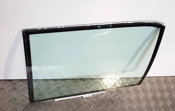 Mercedes-Benz S W140 Rear door window glass A1407302025