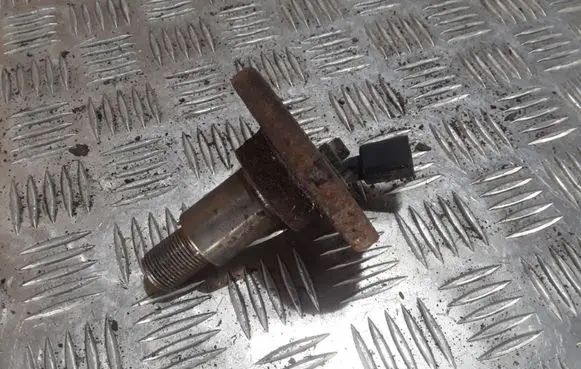Skoda Fabia Mk2 (5J) Stub axle 