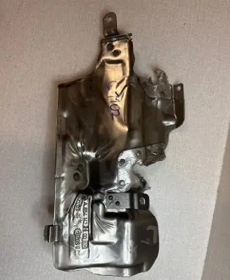 Mercedes-Benz E W213 Other engine bay part A6541423400