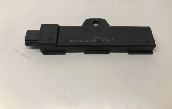 BMW M4 F82 F83 Keyless system antenna 9220832