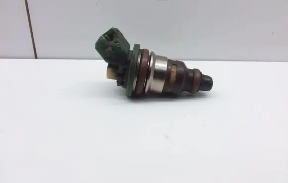 Jaguar XJ X308 Fuel injector 765082891