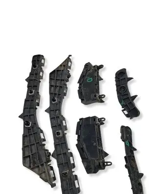 Toyota Avensis T270 Rear bumper mounting bracket 5257605060 5257505060 5256305040