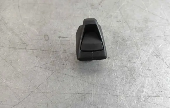 Volvo S90, V90 Sun visor clip/hook/bracket 32367959 39819387