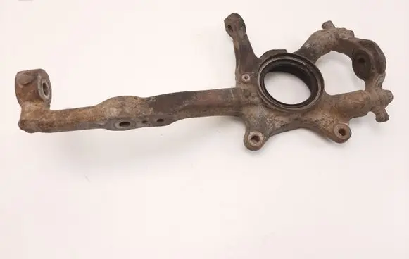 Toyota Hilux (AN10, AN20, AN30) Front wheel hub
