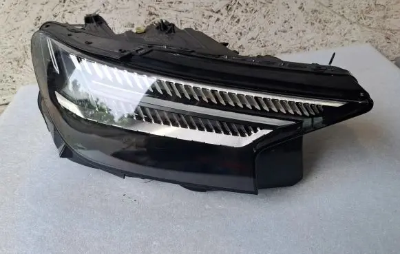 Audi Q4 Sportback e-tron Headlight/headlamp