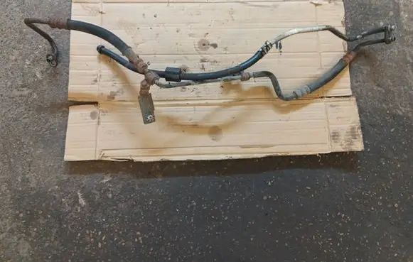 Renault Latitude (L70) Power steering hose/pipe/line 