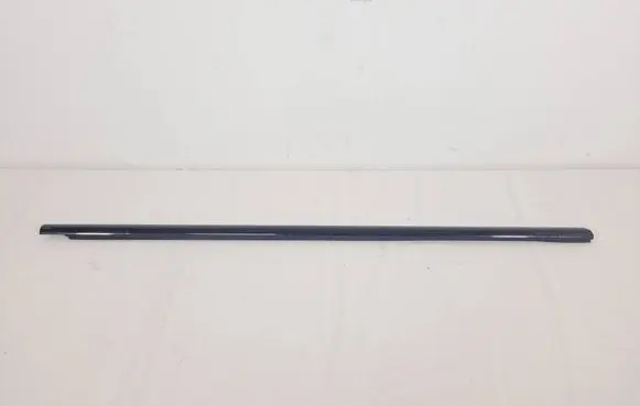 BMW 5 GT F07 Front door glass trim molding 