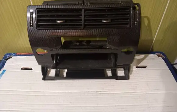 Citroen C4 I Dash center air vent grill 9646338277
