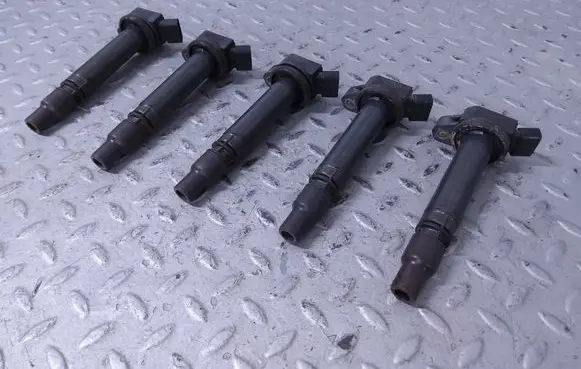 Lexus GS 300 350 430 450H High voltage ignition coil 9091902250
