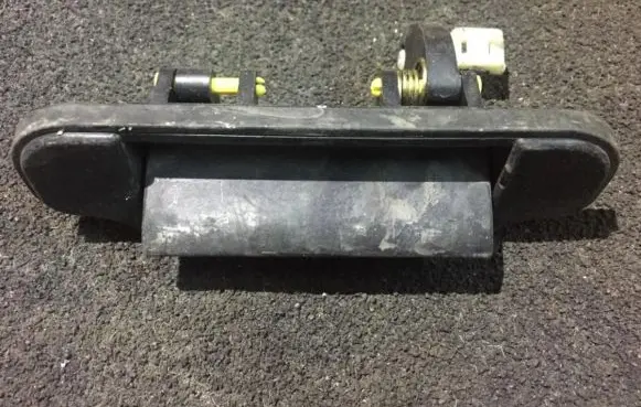 Mazda 323 F Tailgate/trunk/boot exterior handle