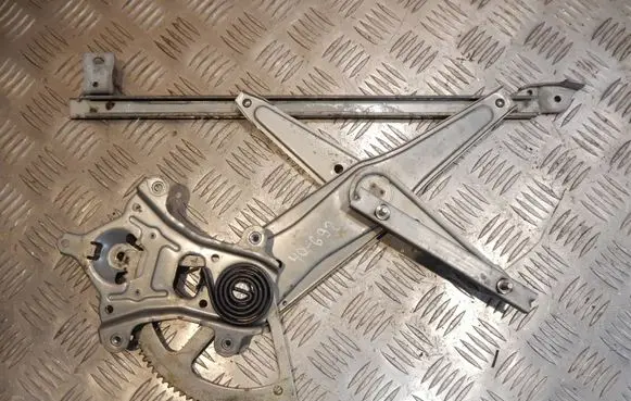 Subaru Outback Front window lifting mechanism without motor FRONTRIGHTDOORWINDOWMECHANISM 40692